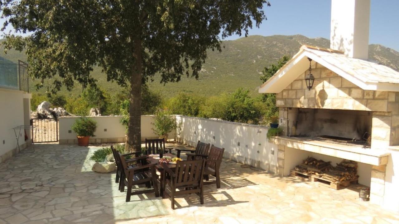 Dvori Stipanovi With Heated Pool And Jacuzzi Villa Donje Rascane Eksteriør bilde